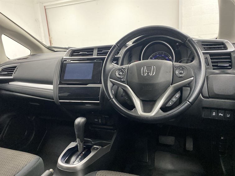 Used Honda Jazz 2018 for sale - 77210506: Photo 33