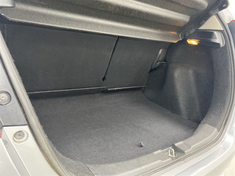 Used Honda Jazz 2018 for sale - 77210506: Photo 64