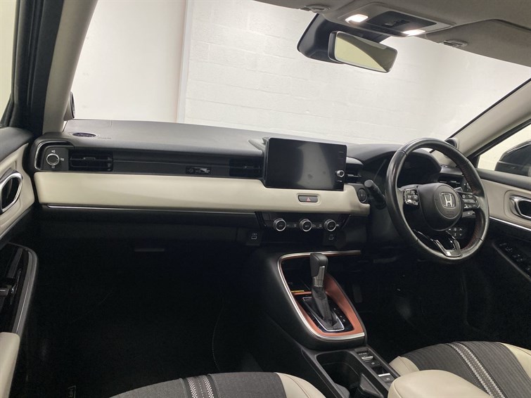 Used Honda HR-V 2022 for sale - 77575904: Photo 2