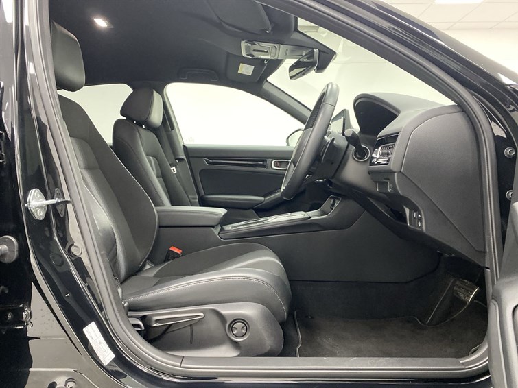 Used Honda Civic 2023 for sale - 77210625: Photo 32