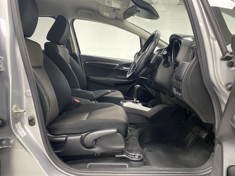 Used Honda Jazz for sale - 77587905: Photo 32