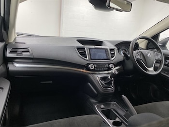 Used Honda CR-V 2017 for sale - 78575390: Photo