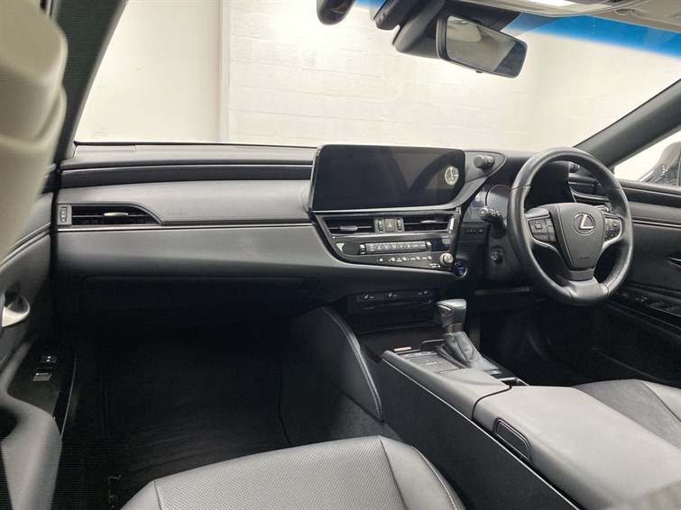 Used Lexus ES 2021 for sale - 78117367: Photo 2