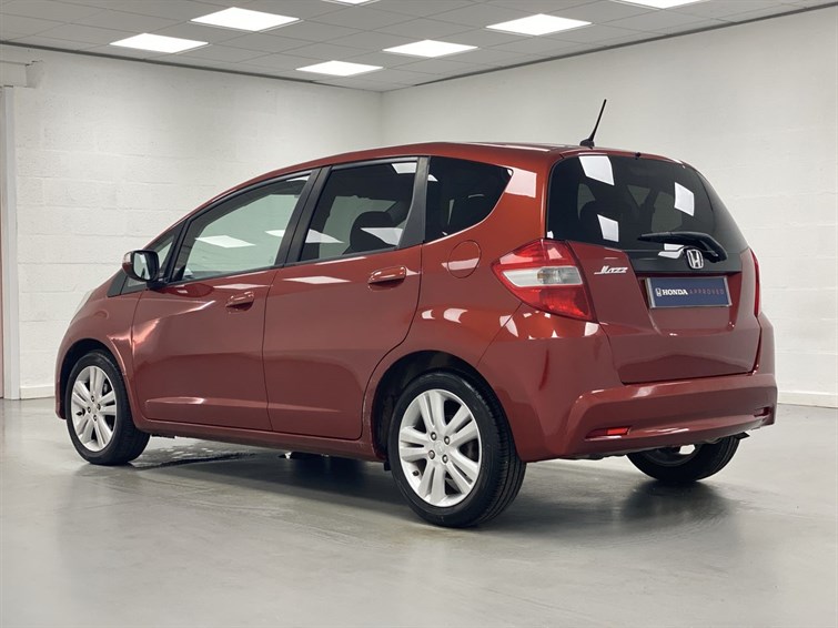 Used Honda Jazz 2015 for sale - 77210579: Photo 3