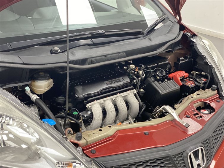 Used Honda Jazz 2015 for sale - 77210579: Photo 31