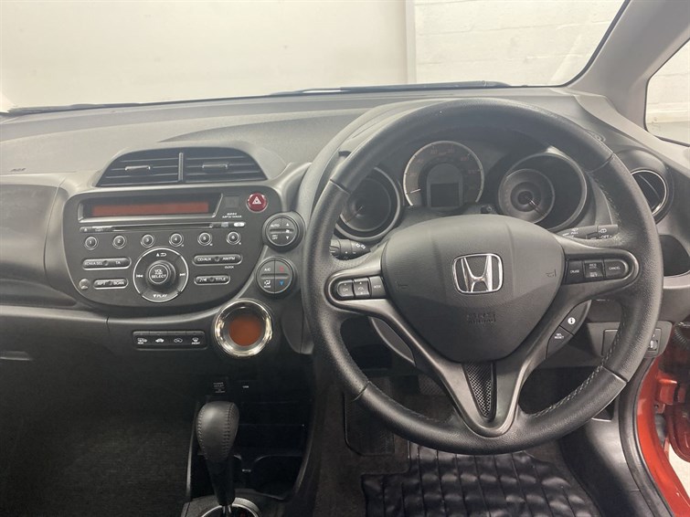 Used Honda Jazz 2015 for sale - 77210579: Photo 37