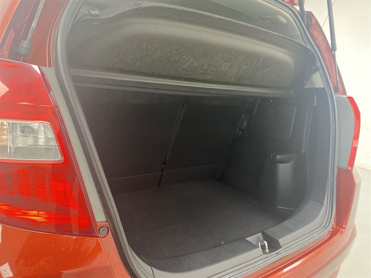 Used Honda Jazz 2015 for sale - 77210579: Photo 65