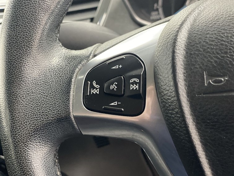 Used Ford Fiesta 2014 for sale - 78081348: Photo 38