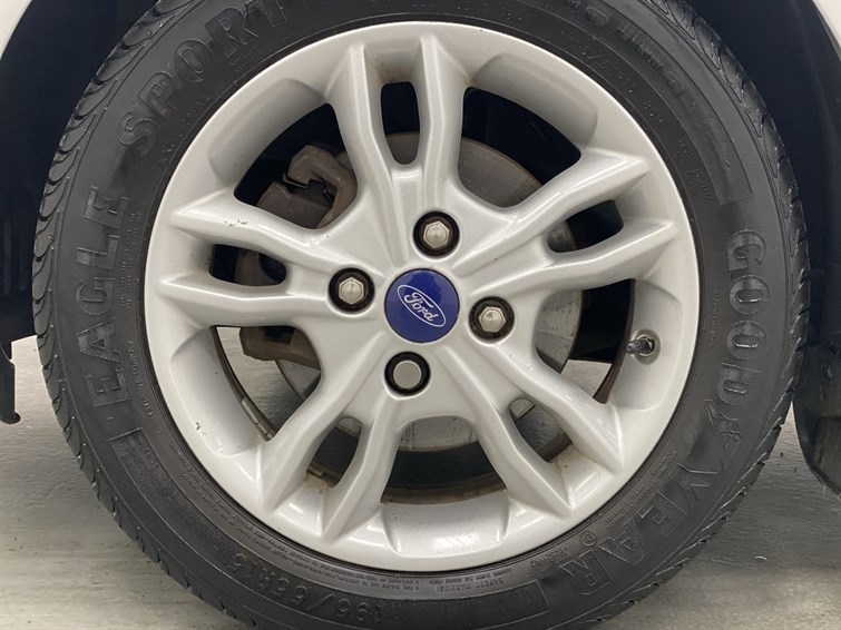 Used Ford Fiesta 2014 for sale - 78081348: Photo 9