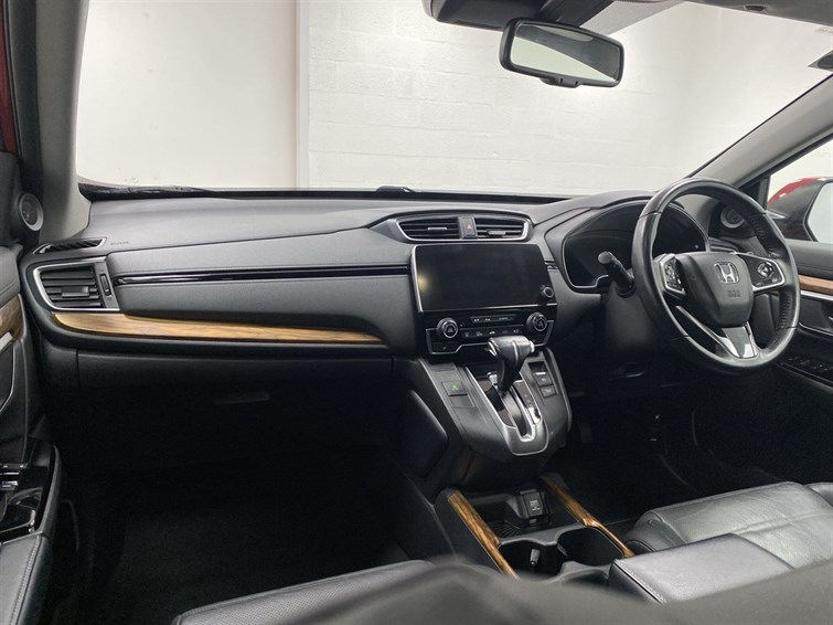 Used Honda CR-V 2018 for sale - 77210638: Photo 2