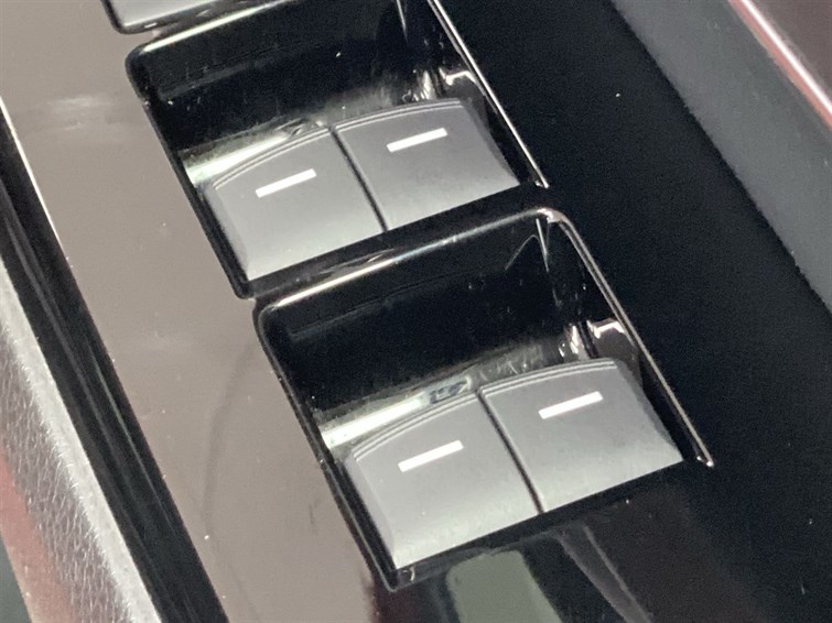 Used Honda CR-V 2018 for sale - 77210638: Photo 34