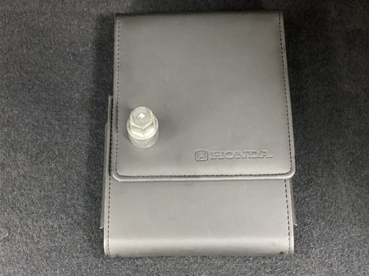 Used Honda CR-V 2018 for sale - 77210638: Photo 60