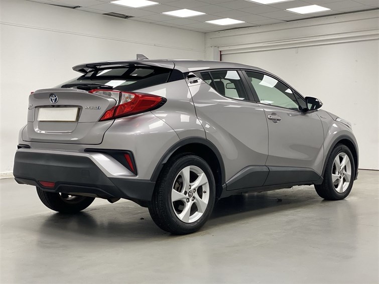 Used Toyota C-HR 2017 for sale - 77210452: Photo 12