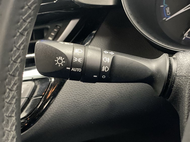 Used Toyota C-HR 2017 for sale - 77210452: Photo 39