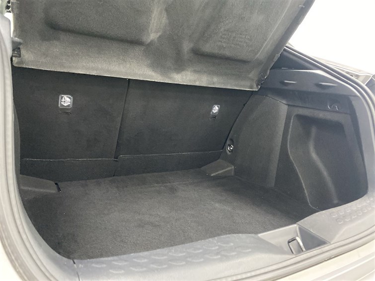 Used Toyota C-HR 2017 for sale - 77210452: Photo 62