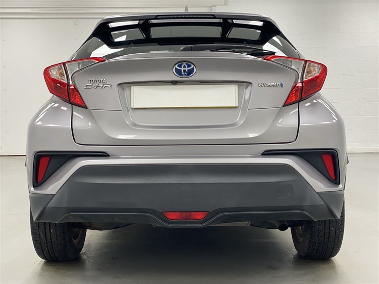 Used Toyota C-HR 2017 for sale - 77210452: Photo 7