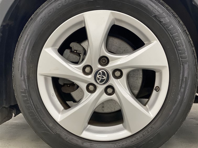 Used Toyota C-HR 2017 for sale - 77210452: Photo 9