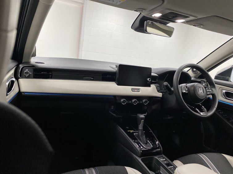 Used Honda HR-V 2025 for sale - 77210570: Photo 2