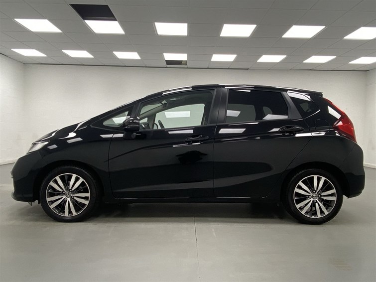 Used Honda Jazz 2018 for sale - 77210517: Photo 13