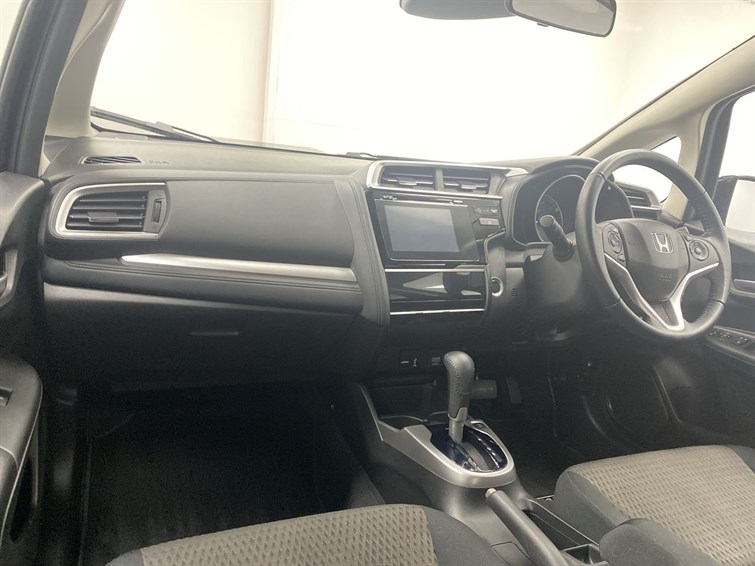 Used Honda Jazz 2018 for sale - 77210517: Photo 2