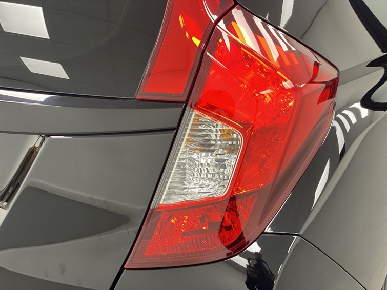 Used Honda Jazz 2018 for sale - 77210517: Photo 23