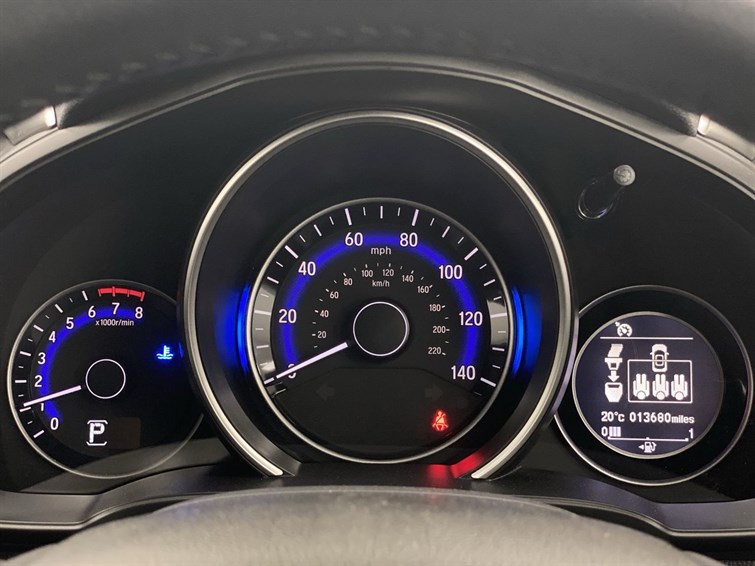 Used Honda Jazz 2018 for sale - 77210517: Photo 40