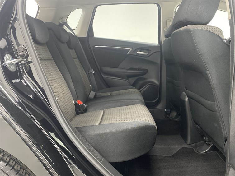 Used Honda Jazz 2018 for sale - 77210517: Photo 64