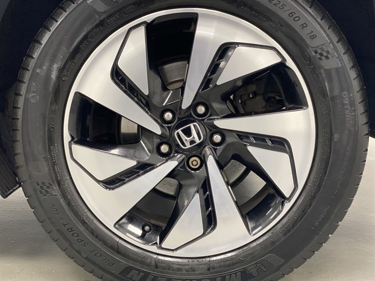 Used Honda CR-V 2017 for sale - 77647481: Photo 19