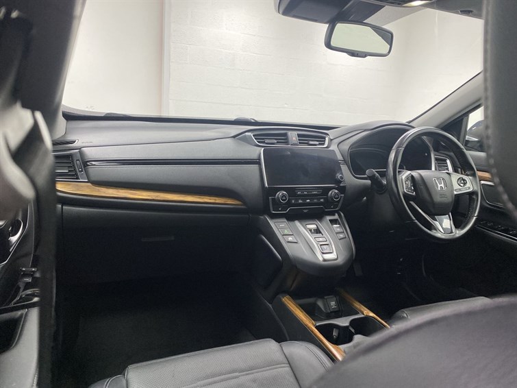 Used Honda CR-V 2020 for sale - 77210526: Photo 2