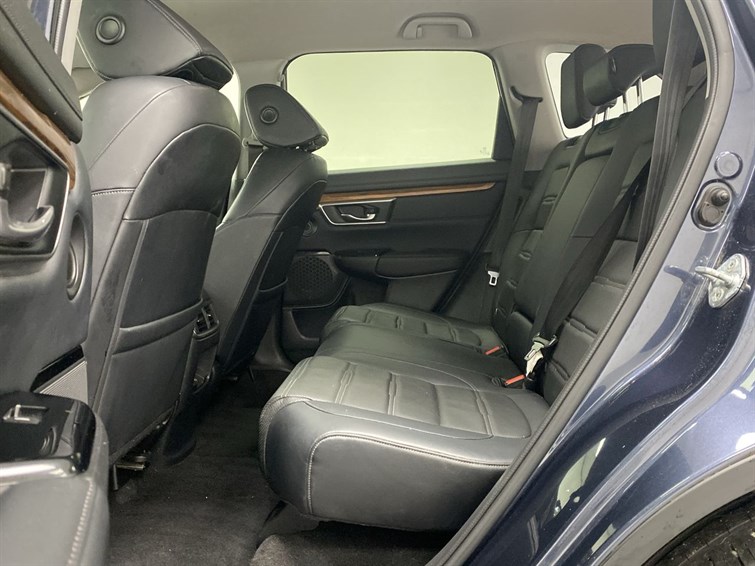 Used Honda CR-V 2020 for sale - 77210526: Photo 64