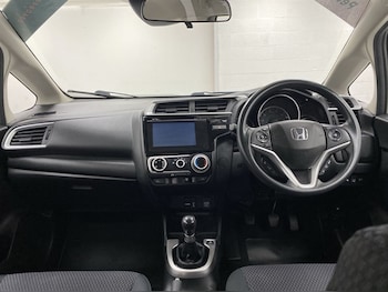 Used Honda Jazz 2018 for sale - 78505903: Photo