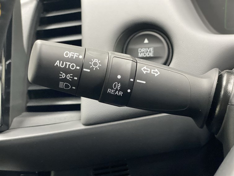 Used Honda Jazz 2025 for sale - 77210619: Photo 39