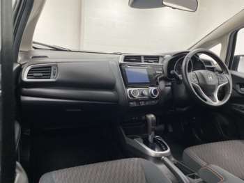 Used Honda Jazz 2018 for sale - 74351260: Photo