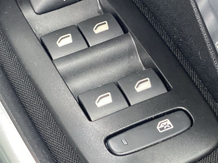 Used Peugeot 2008 2019 for sale - 77498054: Photo 34