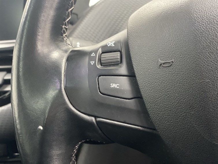 Used Peugeot 2008 2019 for sale - 77498054: Photo 38