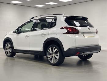 Used Peugeot 2008 2019 for sale - 77498054: Photo