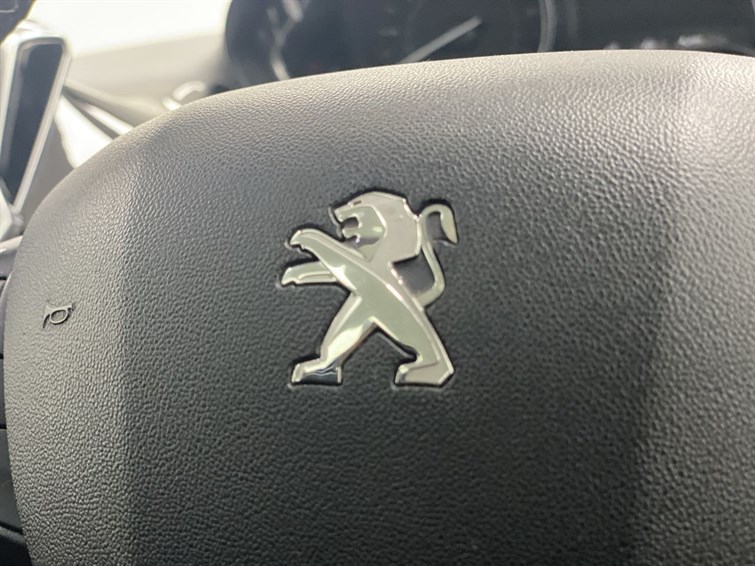 Used Peugeot 2008 2019 for sale - 77498054: Photo 43