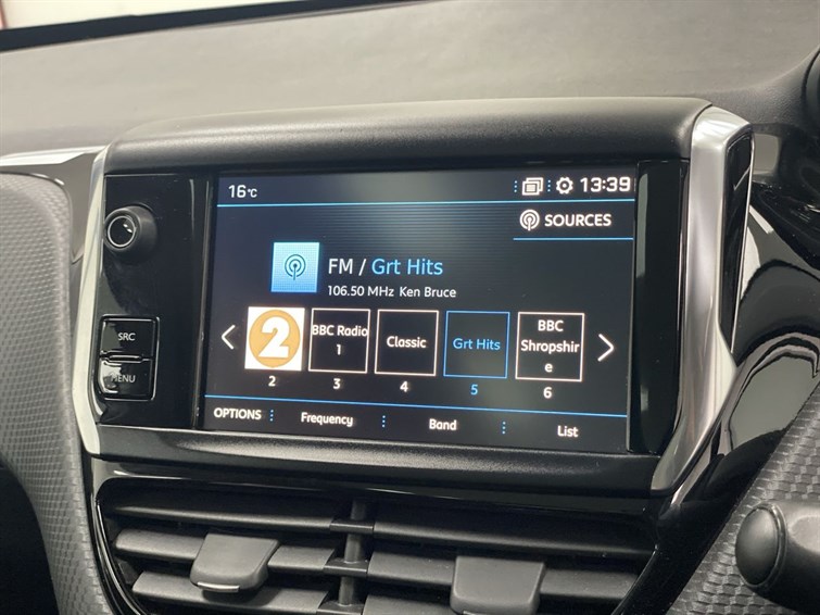 Used Peugeot 2008 2019 for sale - 77498054: Photo 48