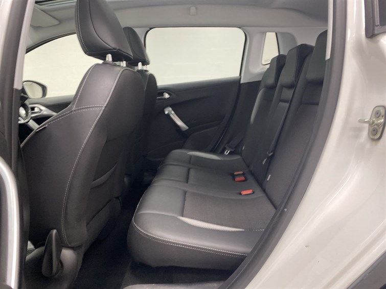 Used Peugeot 2008 2019 for sale - 77498054: Photo 62