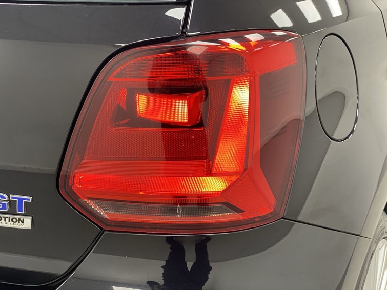 Used Volkswagen Polo 2016 for sale - 77575907: Photo 23