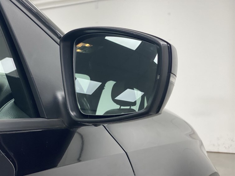 Used Volkswagen Polo 2016 for sale - 77575907: Photo 26