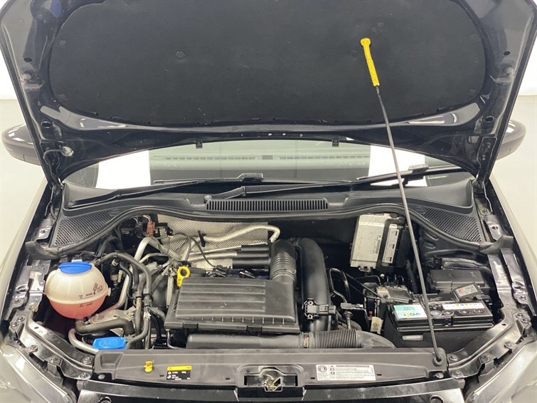 Used Volkswagen Polo 2016 for sale - 77575907: Photo 30