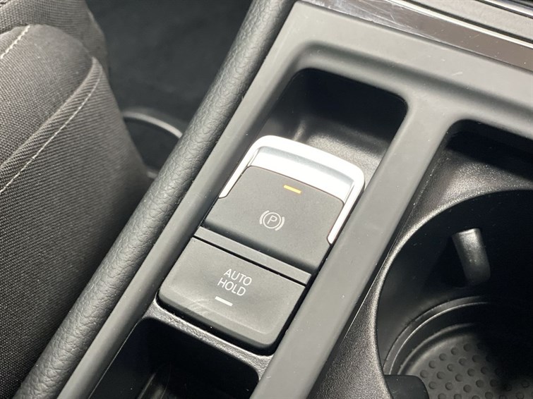 Used Volkswagen Golf 2018 for sale - 77785590: Photo 52