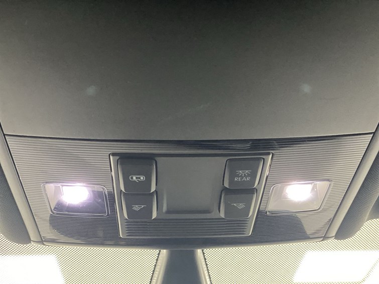 Used Volkswagen Golf 2018 for sale - 77785590: Photo 53