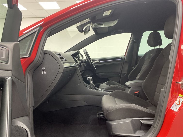 Used Volkswagen Golf 2018 for sale - 77785590: Photo 54