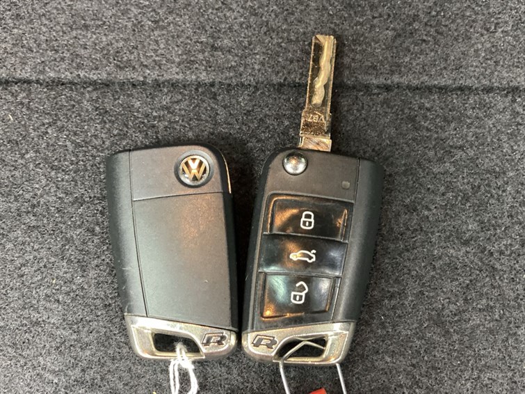 Used Volkswagen Golf 2018 for sale - 77785590: Photo 60