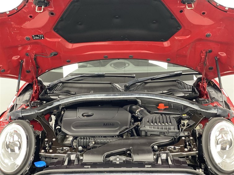 Used MINI Clubman 2018 for sale - 77210439: Photo 30