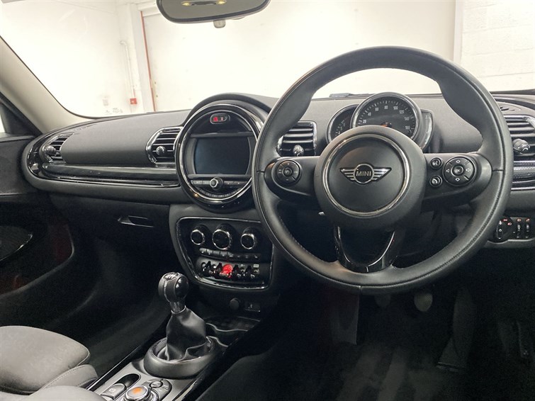 Used MINI Clubman 2018 for sale - 77210439: Photo 33