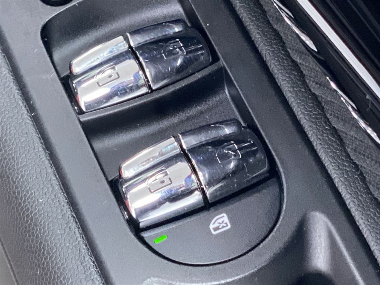 Used MINI Clubman 2018 for sale - 77210439: Photo 34