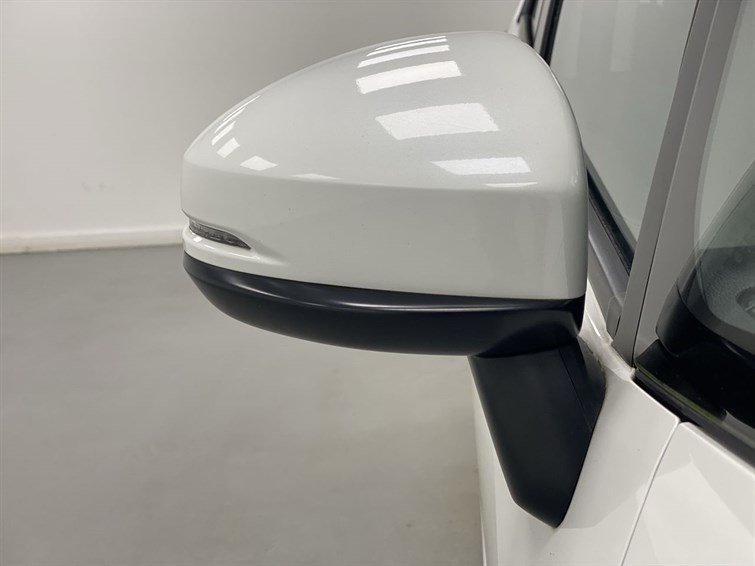 Used Honda Jazz 2016 for sale - 78081342: Photo 27